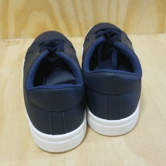 Navy Sneakers Sneakers Mens size 12, Wmn's size 13 , Brand new/Never Worn. - Picture 3 of 7